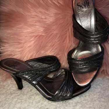 Gorgeous Silver & Black Heels!!!