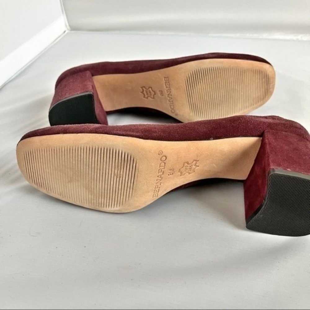 Bernardo chunky heels maroon suede size 8 - image 9
