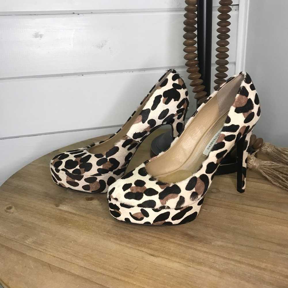 Diane Von Furstenberg Calf Fur Heels Size 7.5 - image 1