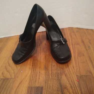 Franco Sarto women's black loafer heels size 8.5 - image 1