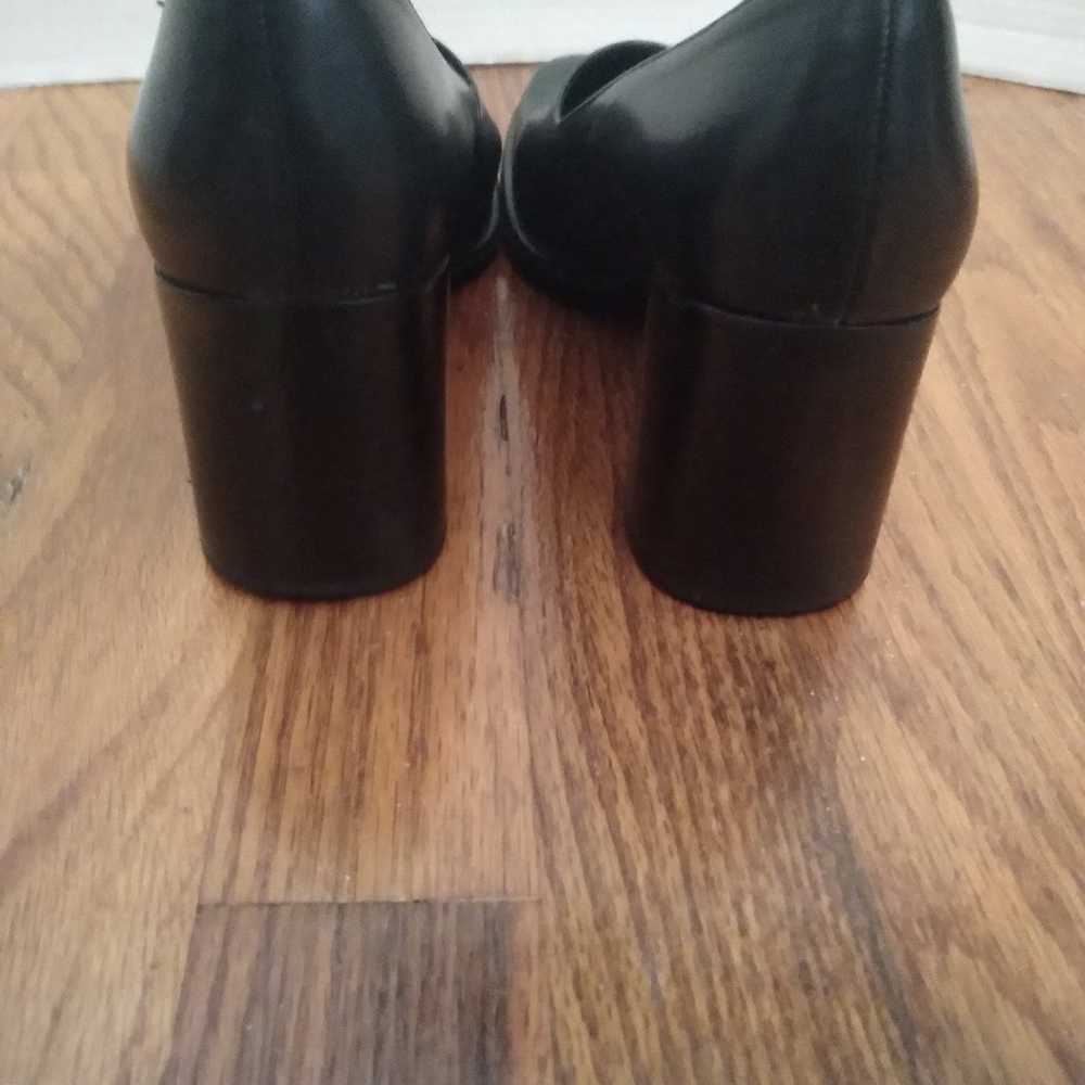 Franco Sarto women's black loafer heels size 8.5 - image 3