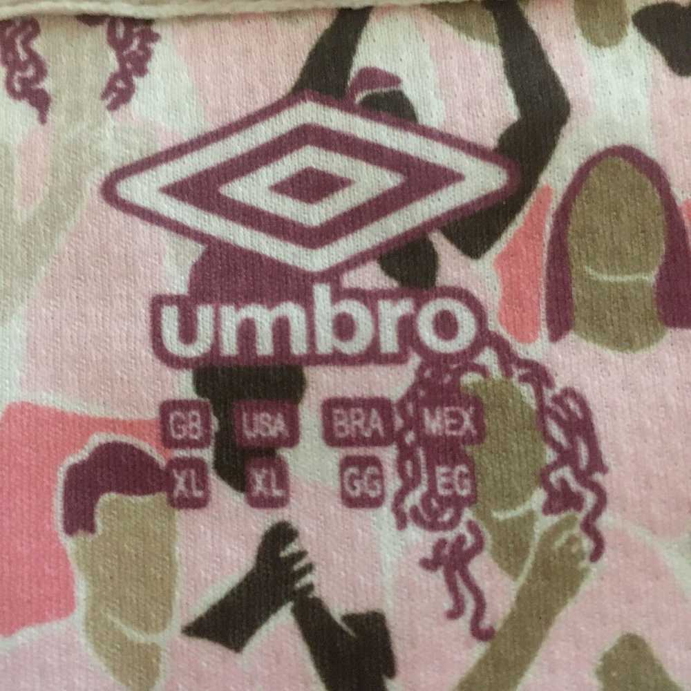 Umbro Pink and black Recife football shirt - image 2