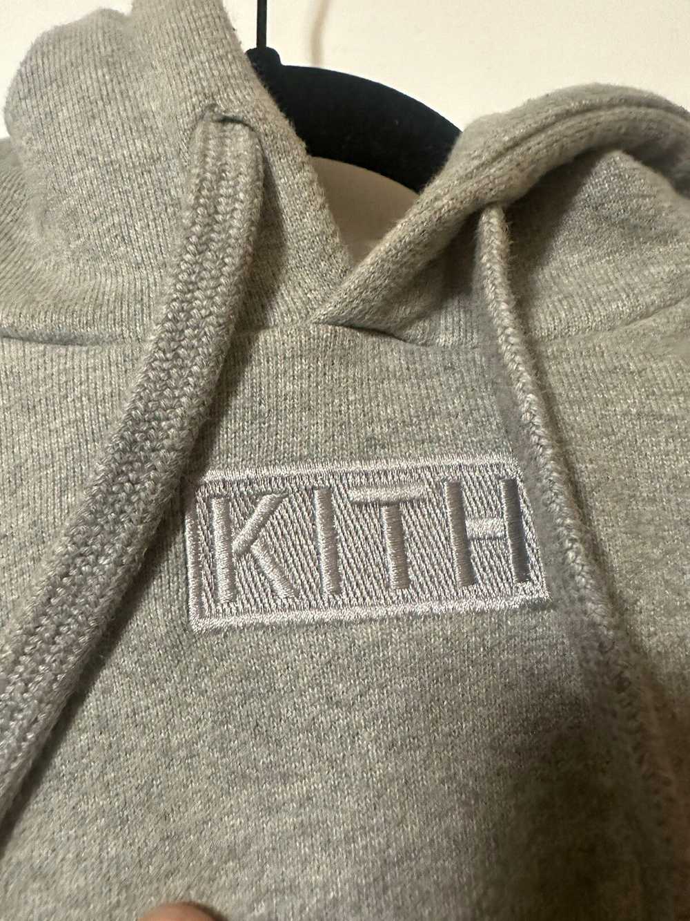 Kith Kith World Fair Hoodie Grey Size Large - image 4