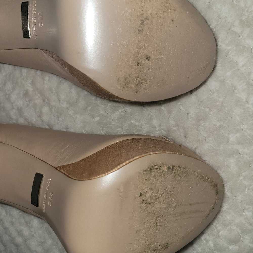 Selling My BADGLEY MISCHKA HEELS SIZE 9. Only had… - image 8