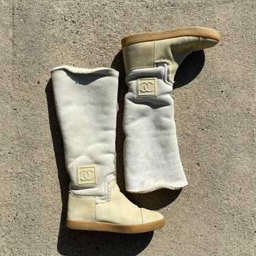 Chanel Chanel 2008 AW CC Logo Shearling Suede Cal… - image 1