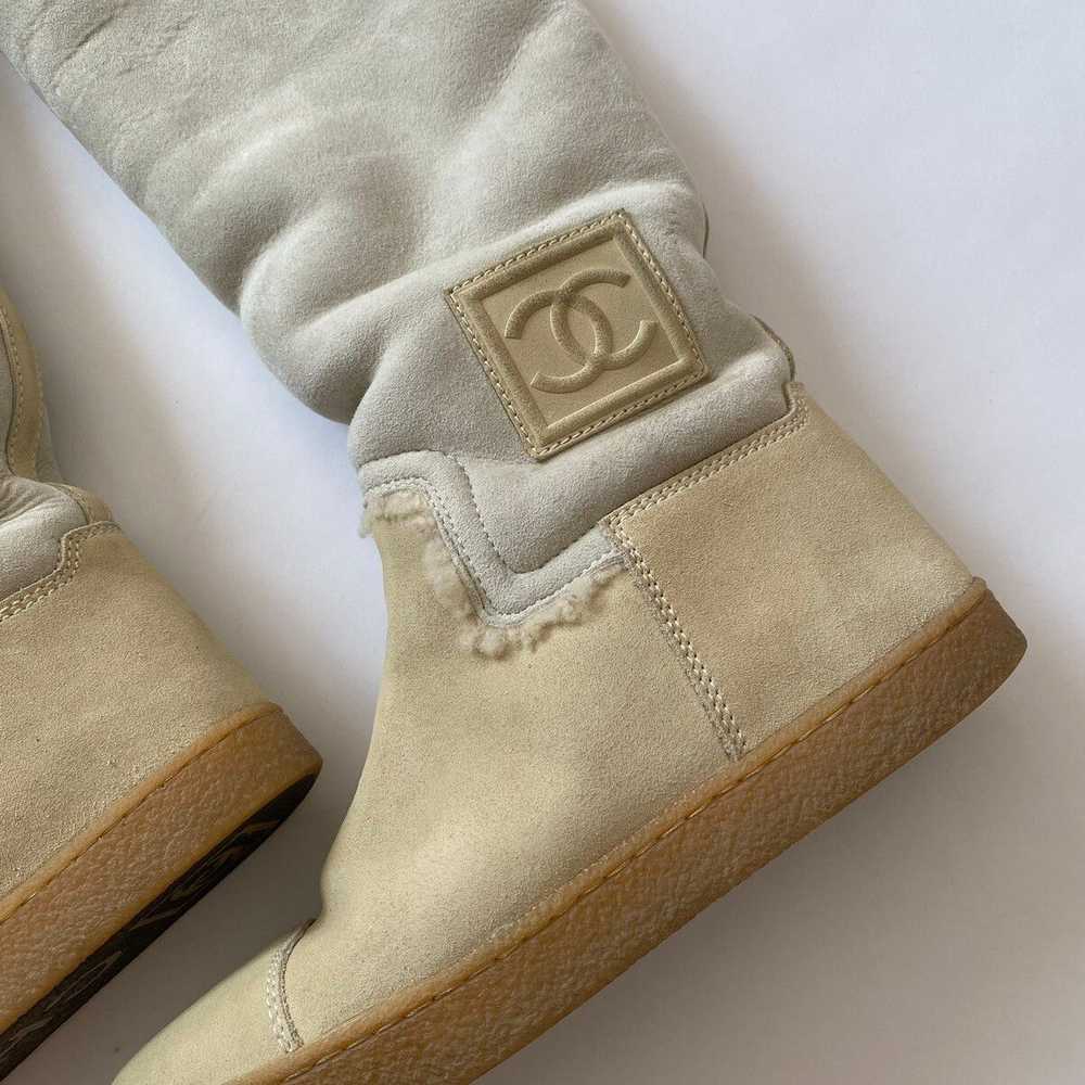 Chanel Chanel 2008 AW CC Logo Shearling Suede Cal… - image 5