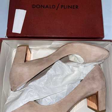 Donald J Pliner Women's Corin Pumps Blush