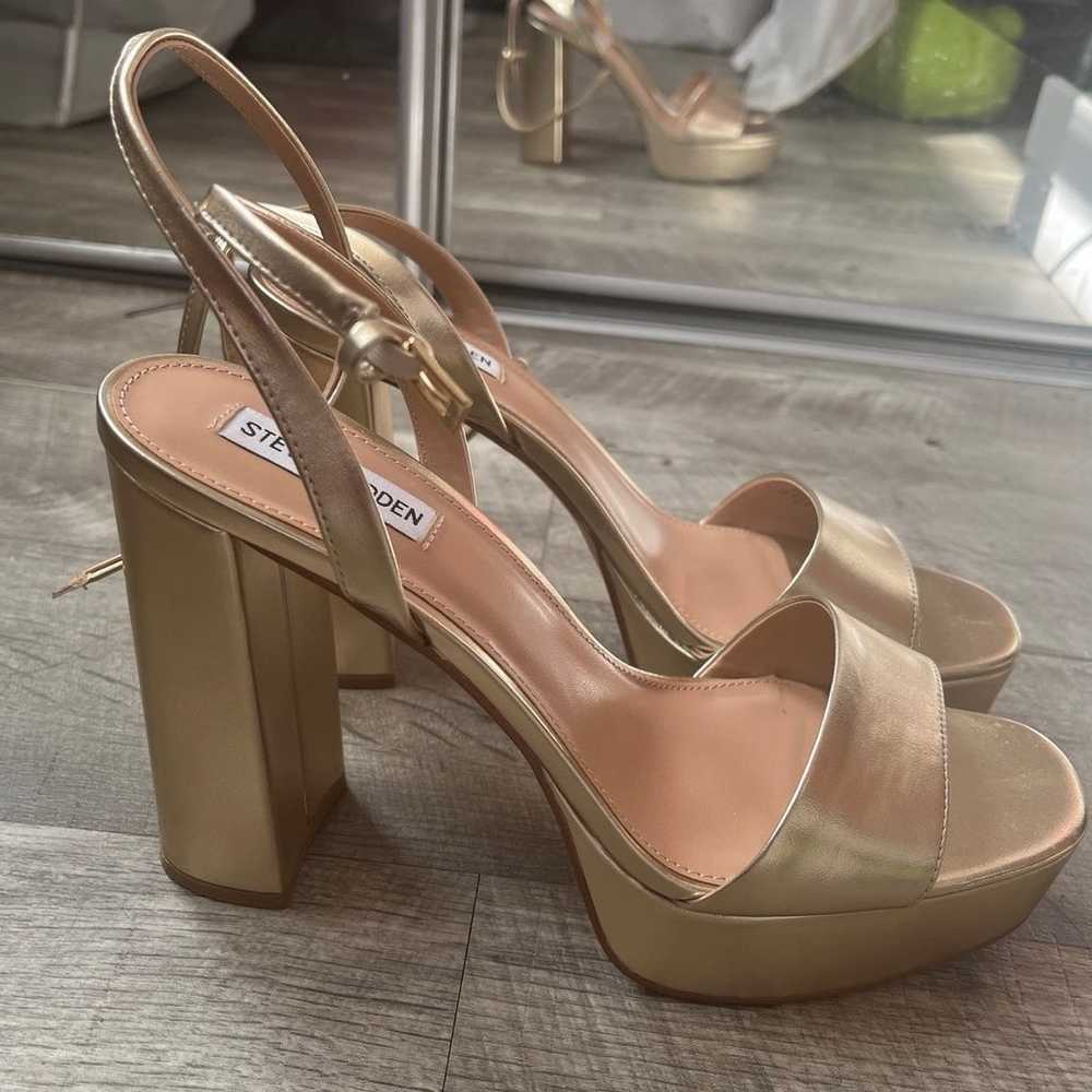 STEVE MADDEN Lessa Champagne Heels *WORN ONCE* - image 2