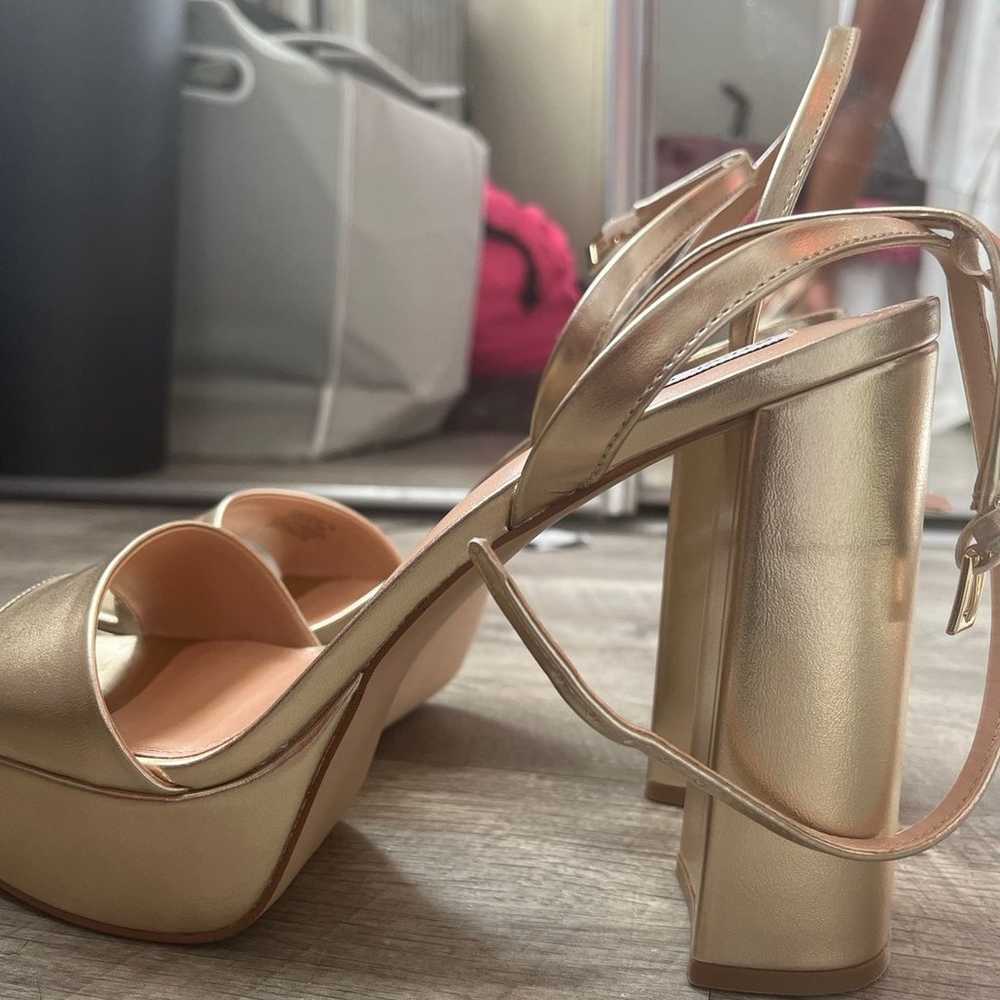 STEVE MADDEN Lessa Champagne Heels *WORN ONCE* - image 6