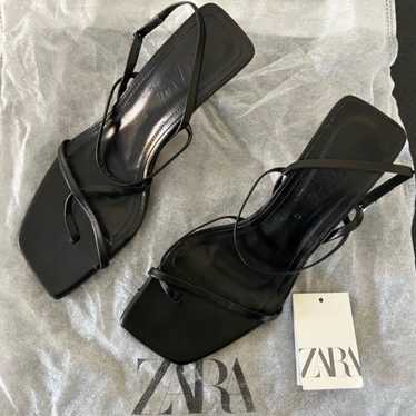 Zara Strappy Square Mid-heel Leather Sandals Size… - image 1