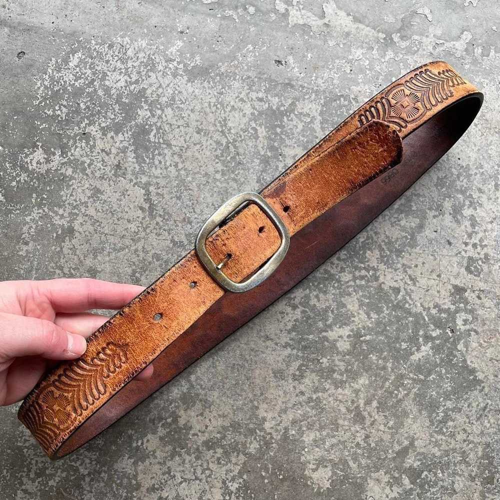 Vintage vintage tooled leather belt - image 2