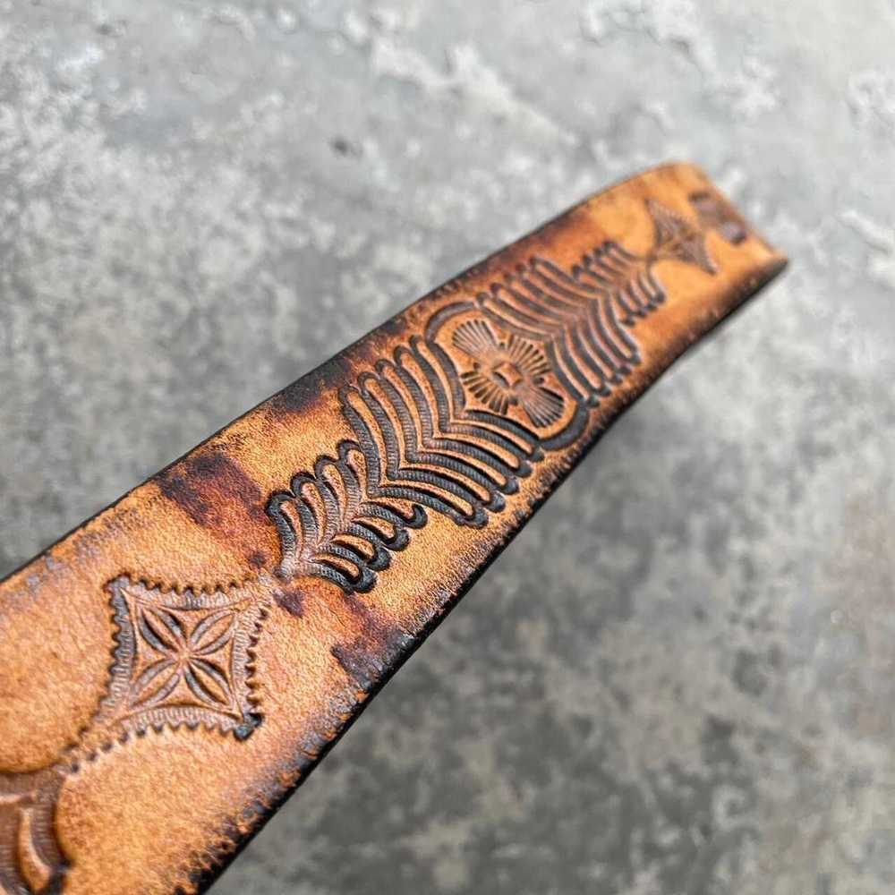 Vintage vintage tooled leather belt - image 5