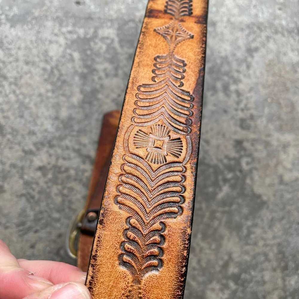 Vintage vintage tooled leather belt - image 7