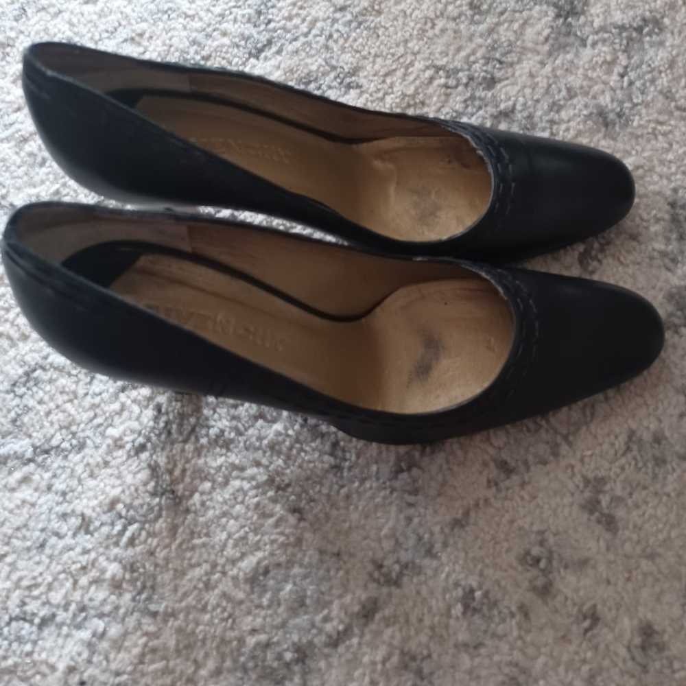 Givenchy Vintage Women's Black Leather Round Toe … - image 3