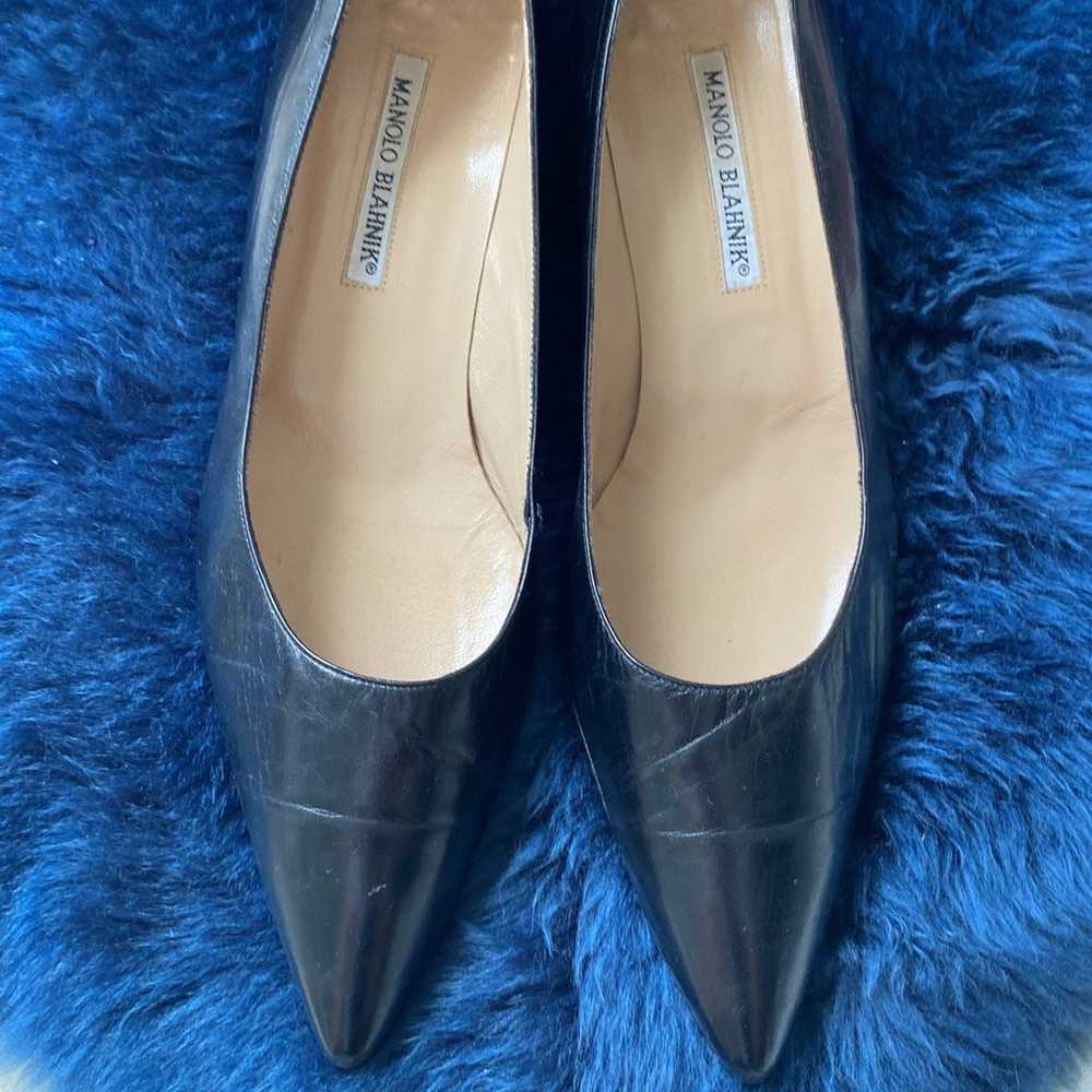 Manolo Blahnik Black Leather Kitten Heels | size … - image 1