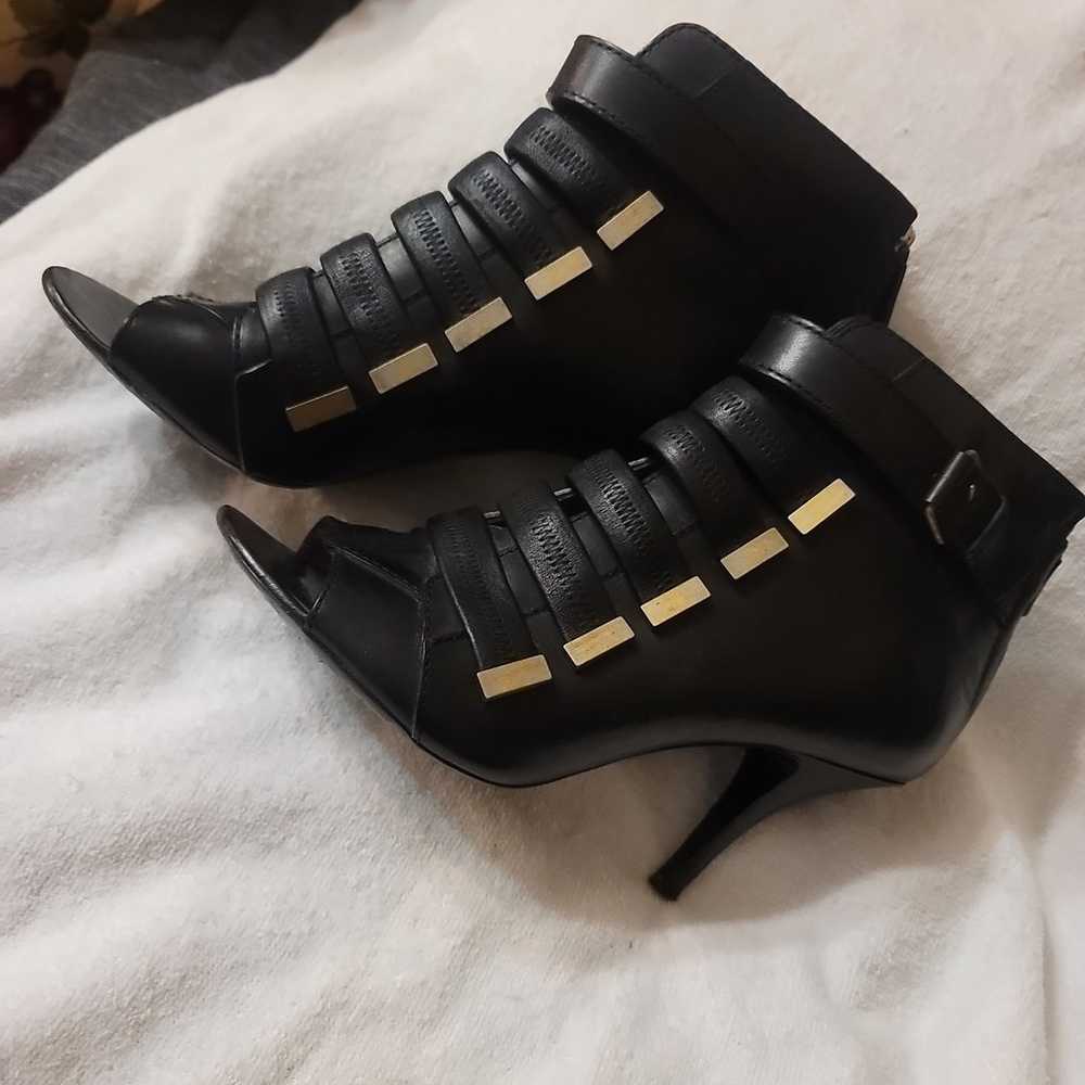 Givenchy Women's  Black Leather Shoes Size:38.5 - image 3