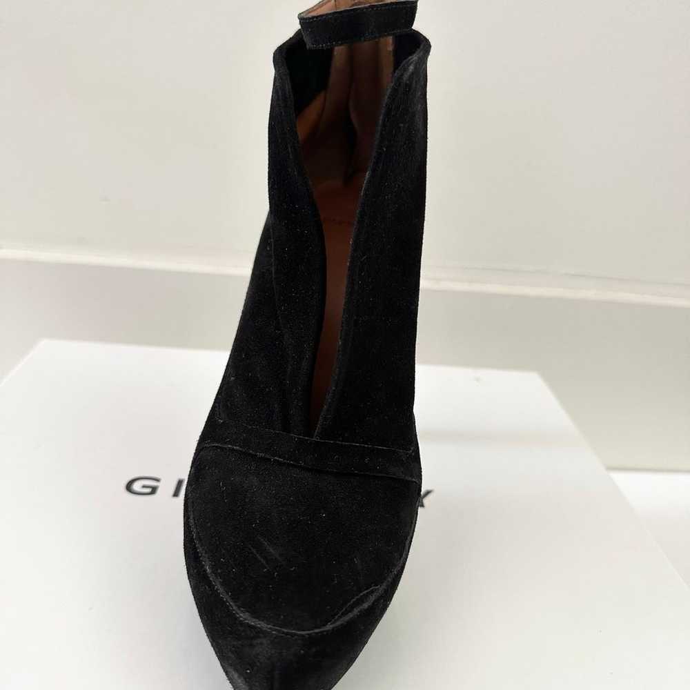 Givenchy black suede “Crosta” bootie heels size 7… - image 4