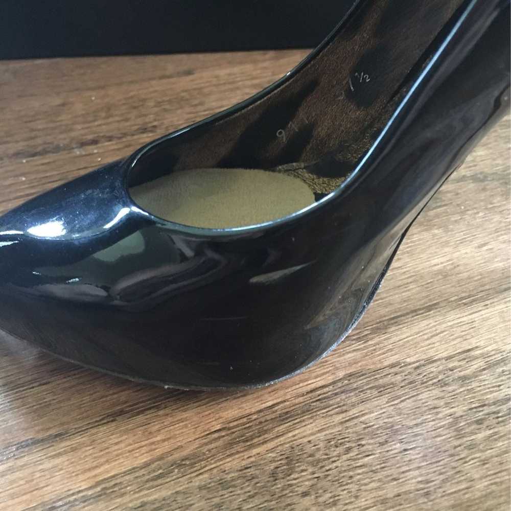 Dolce and Gabbana black heels - image 5