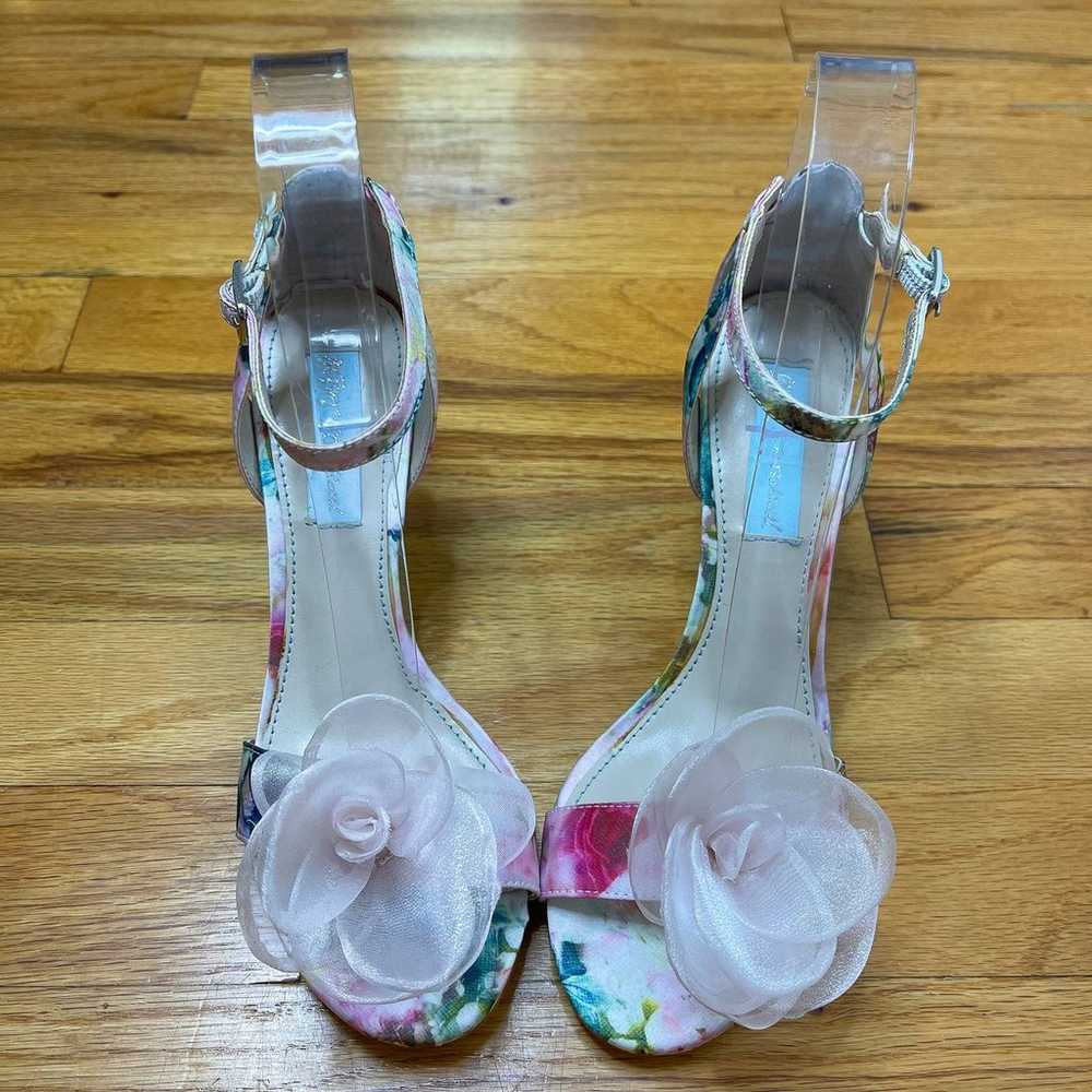 Betsey Johnson Maddi Floral Kitten Heel Sandals S… - image 7