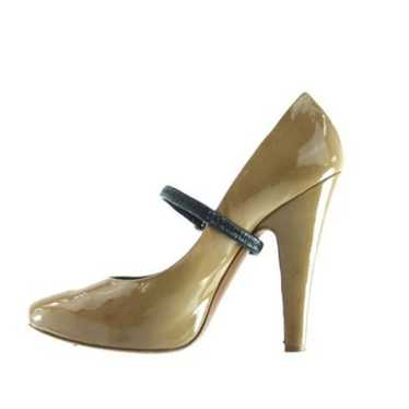 MOSCHINO Tan Patent Leather Pumps Size 4