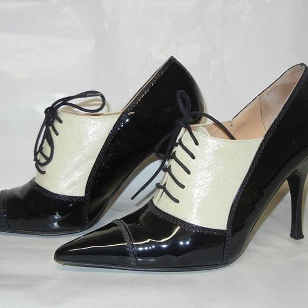 Claudia Ciuti Black and White Heels - Size 6 - image 5