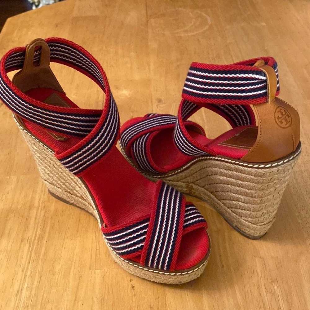 Womens TORY BURCH Red Trim Canvas Slip Wedges Hee… - image 1