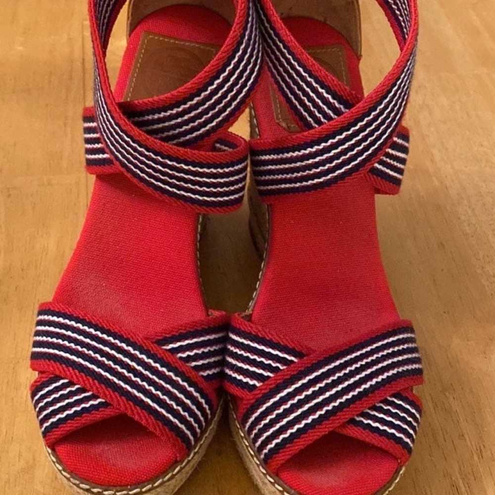 Womens TORY BURCH Red Trim Canvas Slip Wedges Hee… - image 4