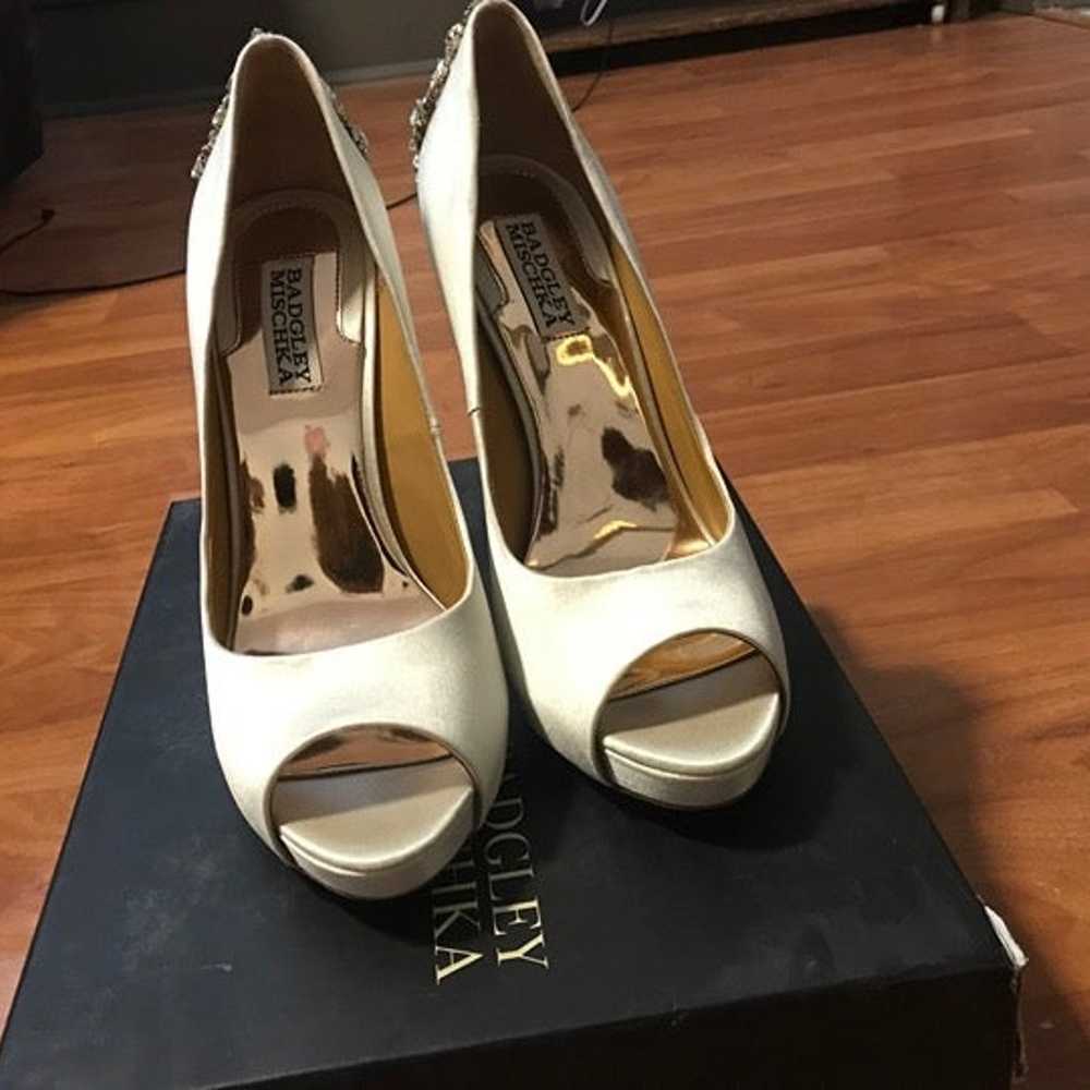 Ivory Badgley Mischka Kiara Peep-toe Pumps - image 9