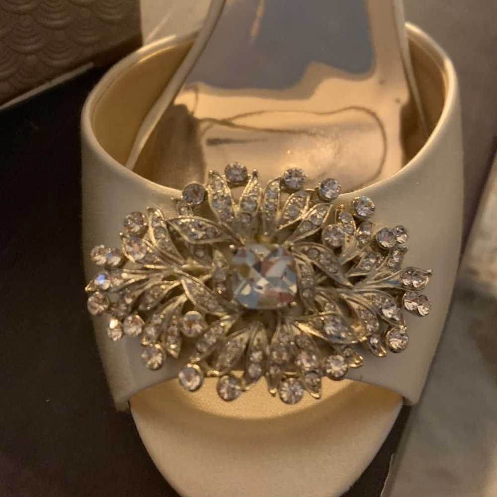 badgley mischka shoes - image 7