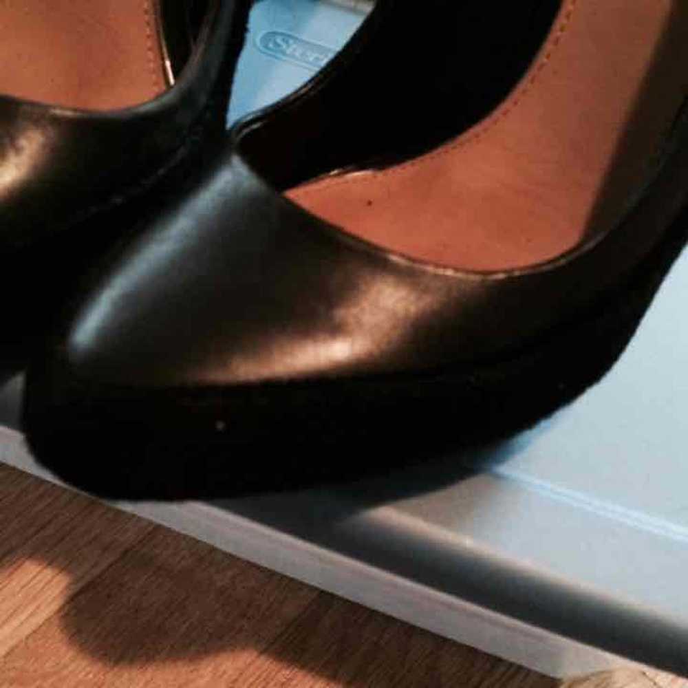 Badgley Mischka heels, size 7.5 - image 3