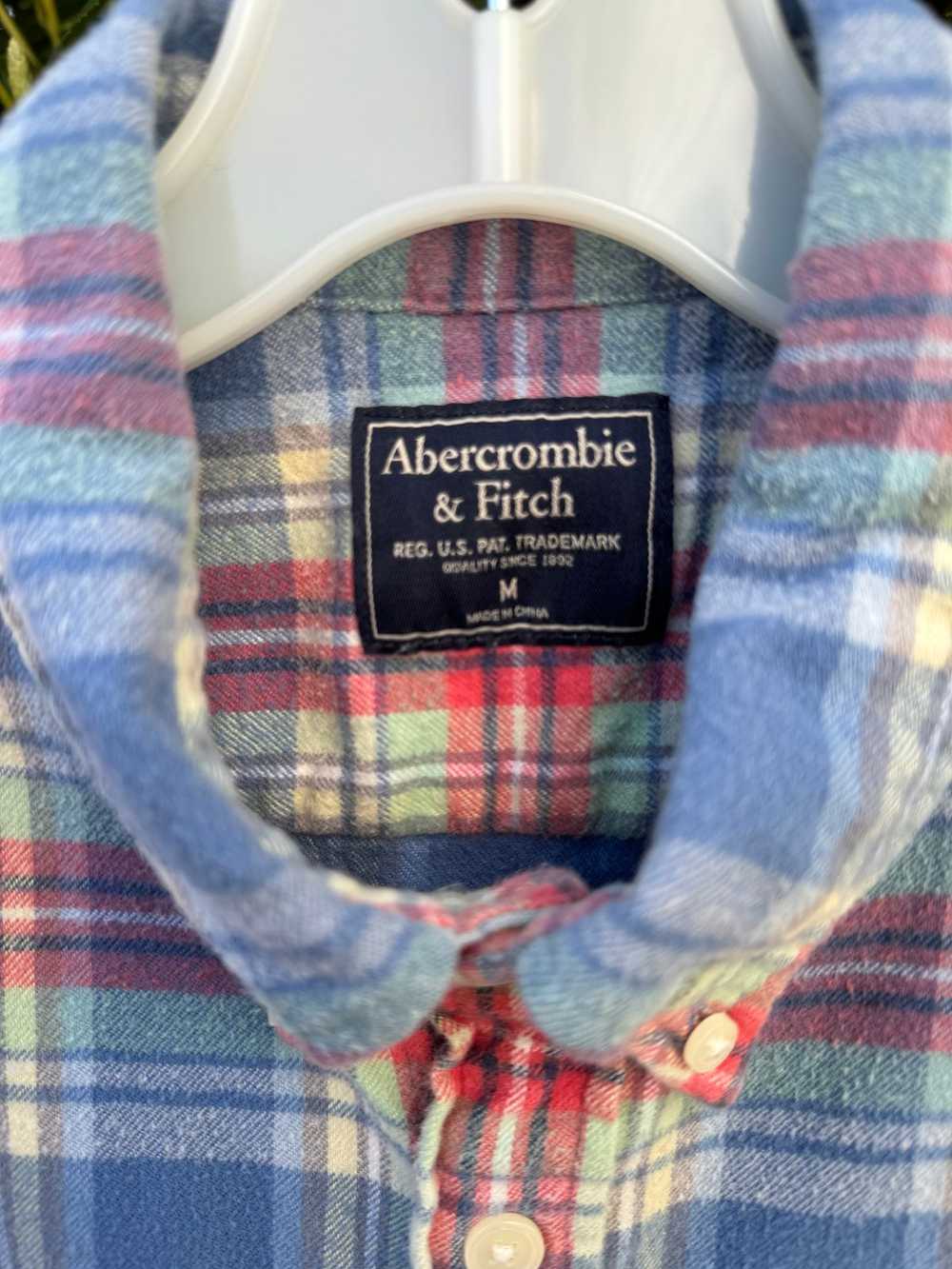 Abercrombie & Fitch Flannel Button Down - image 4