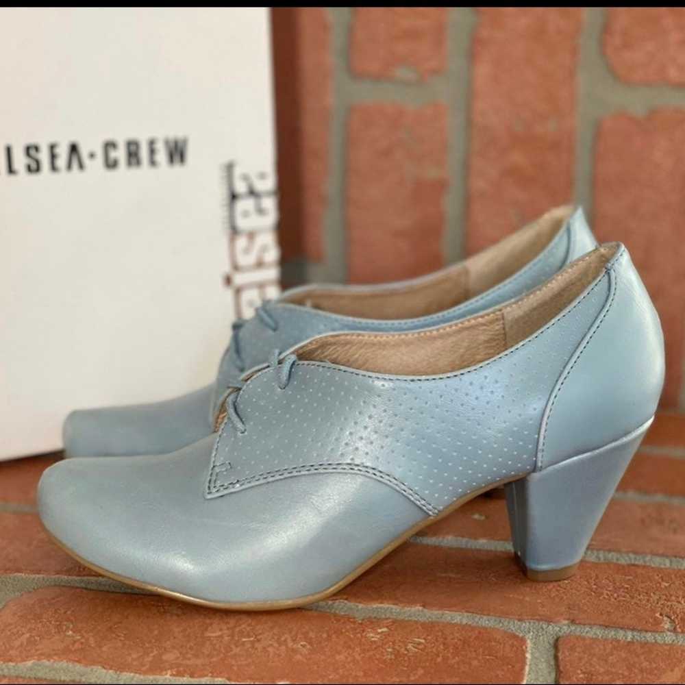 Chelsea Crew Retro heels 8 - image 6