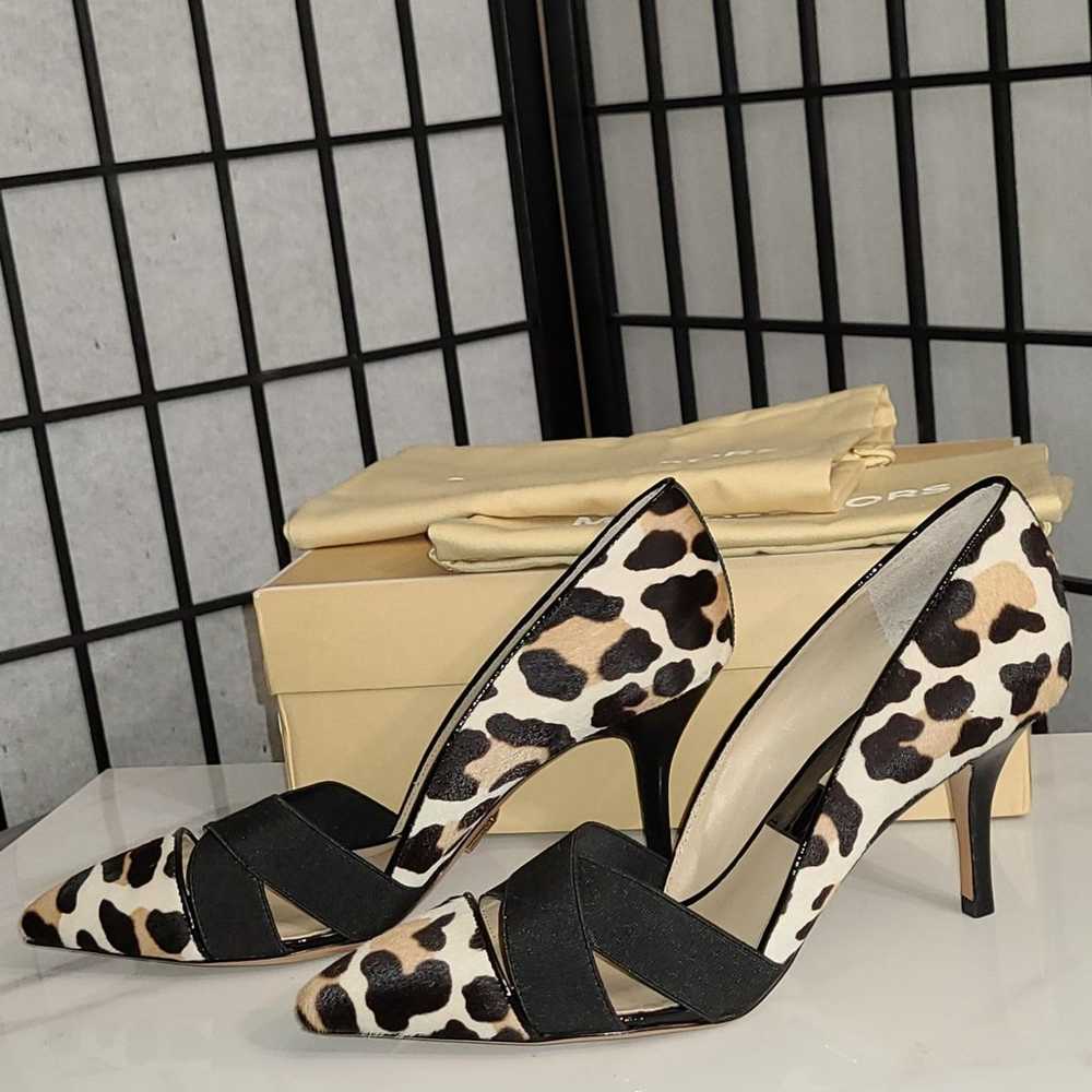 MICHAEL KORS "Stephanie" Leopard Calf Hair Pumps … - image 2