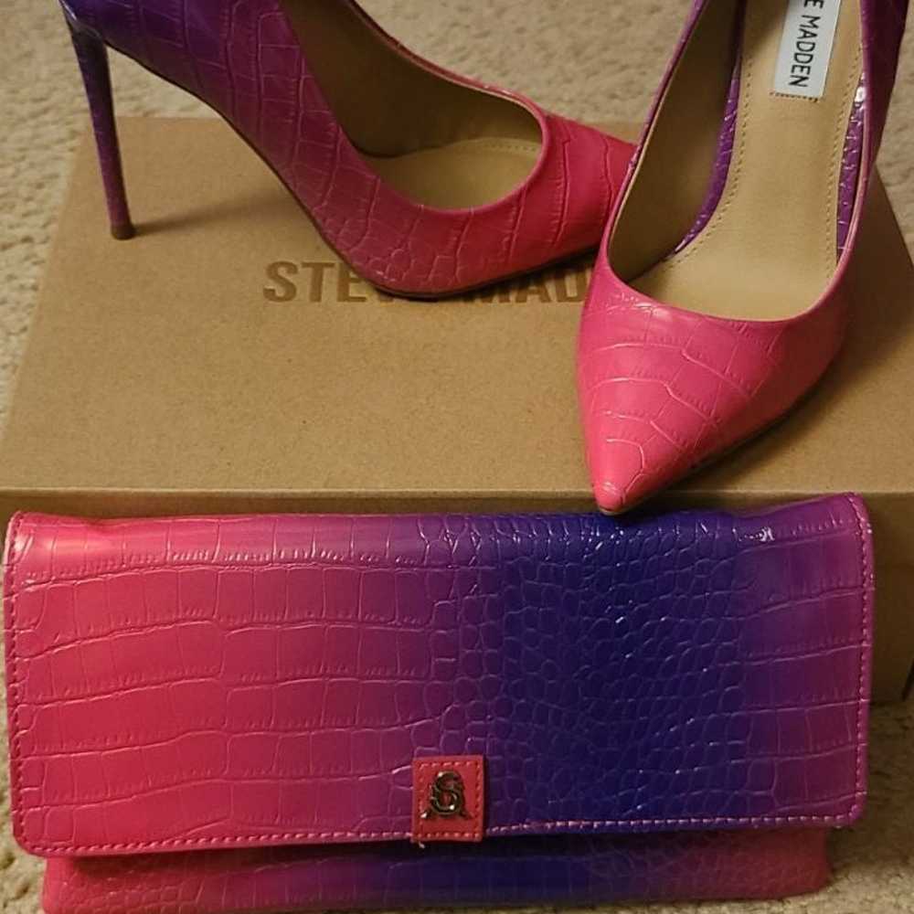 Steve Madden Heels/Clutch Purse Set - image 1