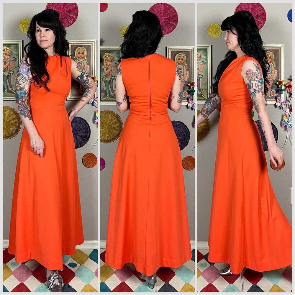 Vintage Vintage 1970s Orange Sleeveless A-Line Ma… - image 2