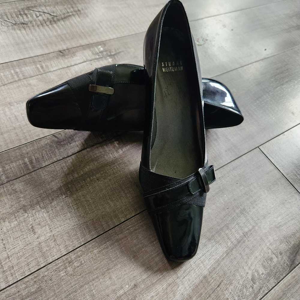 Stuart Weitzman shoes size 9 woman leather kitten… - image 2