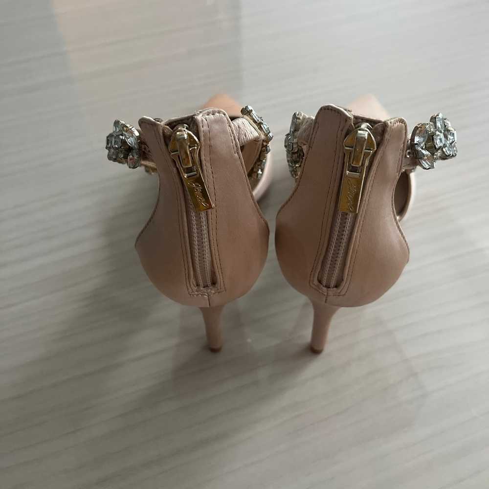 Badgley Mischka Heels 7 - image 2