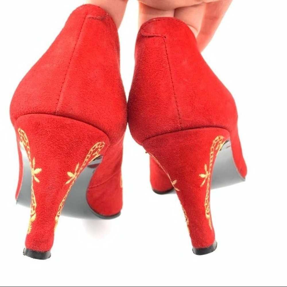 Spiegel Womens heels size 8 red gold suede vintag… - image 11