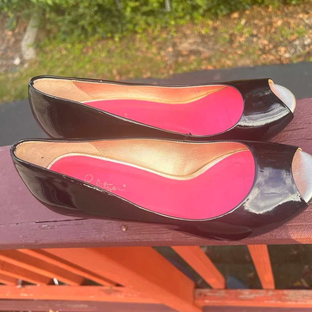 LILLY PULITZER NEW BLACK PATENT LEATHER PEER TOE … - image 6