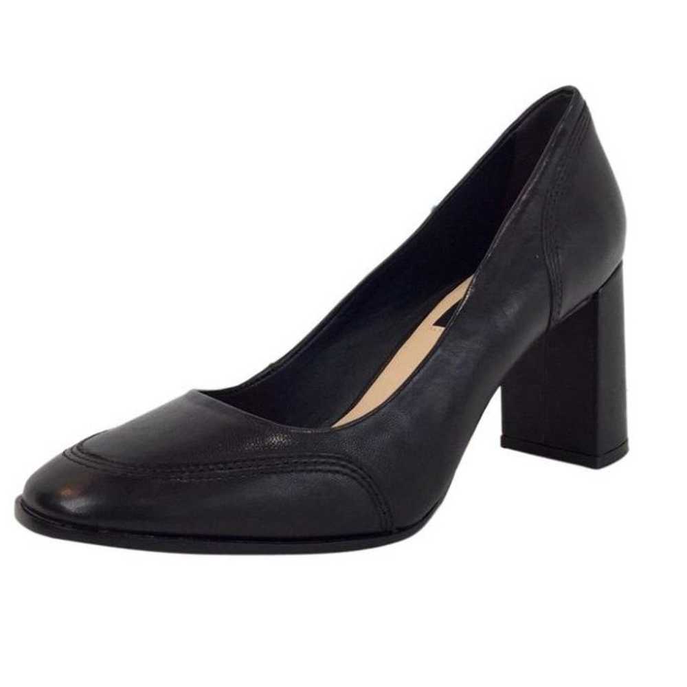 Donna Karen Women’s Leather Pump - image 1