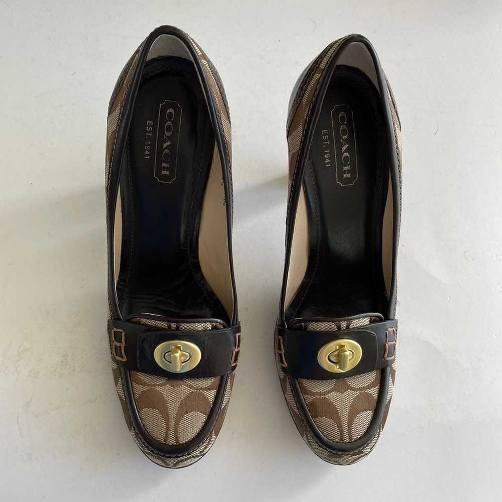 Coach Pumps Sz 7 B - image 1