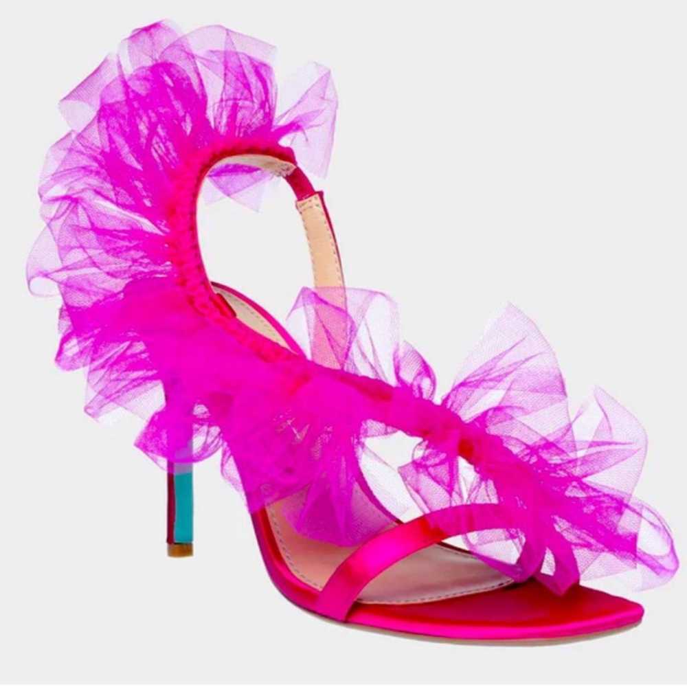 Betsey Johnson SB-ELI FUCHSIA heel - image 1