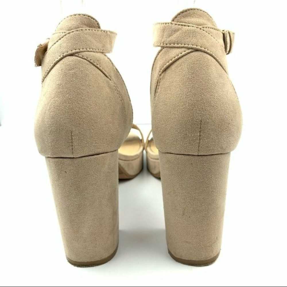 CL by Chinese Laundry heels sz 8.5 39 beige faux … - image 3