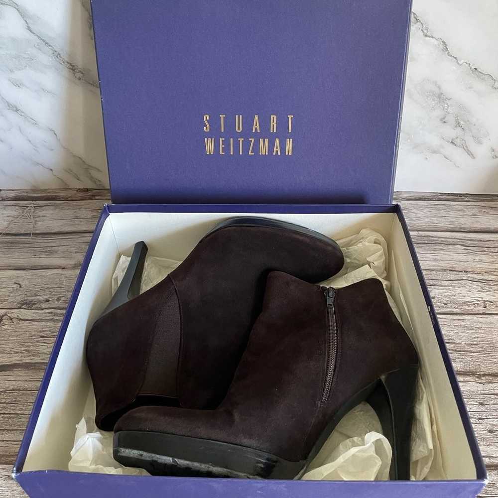 Stuart Weitzman Brown Cola Suede Ankle Heeled Boo… - image 2