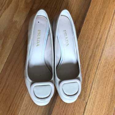 Prada patent leather beige block heel