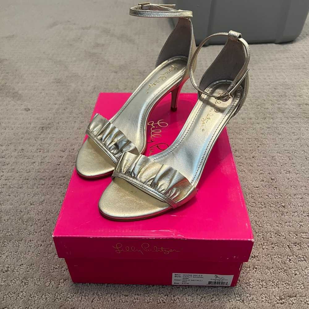 Lilly Pulitzer Gold Metallic Carly Sandal Size 6.5 - image 2