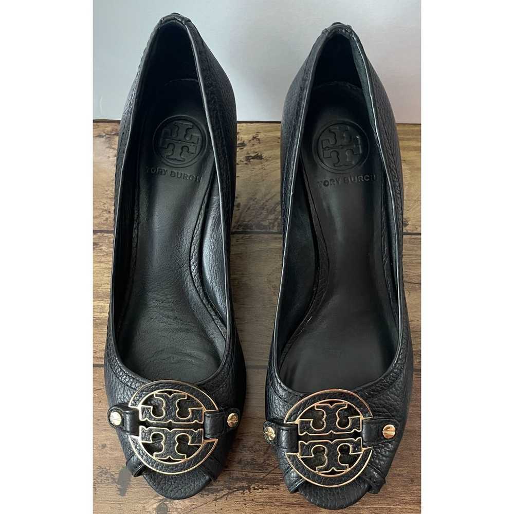 Tory Burch Black Amanda Peep Toe Pumps 8M - image 3