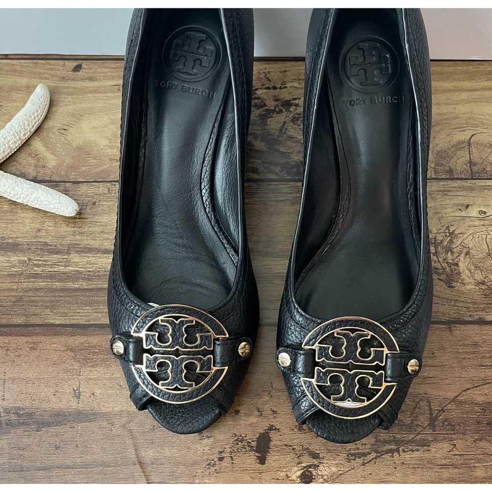 Tory Burch Black Amanda Peep Toe Pumps 8M - image 4