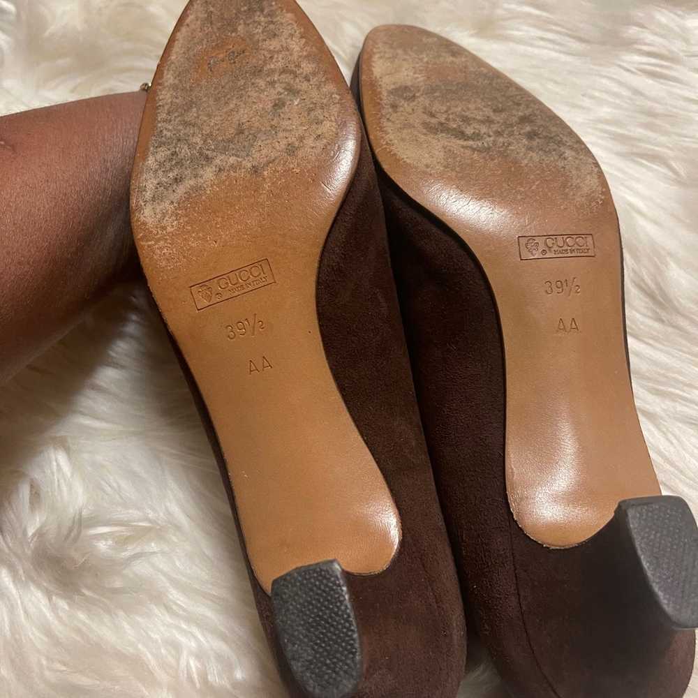 Vintage Gucci Suede Pumps - image 9