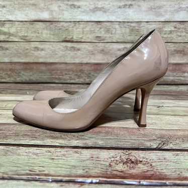 Manolo Blahnik Nude Patent Leather Heels